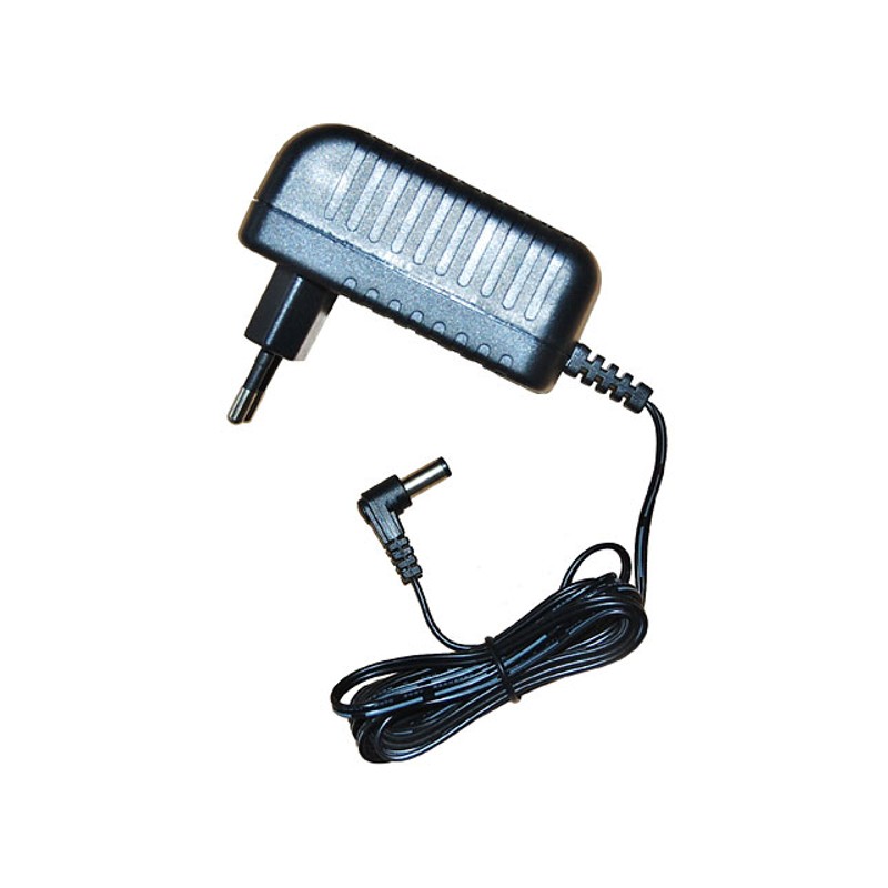 Adapter netstroom 220-12V